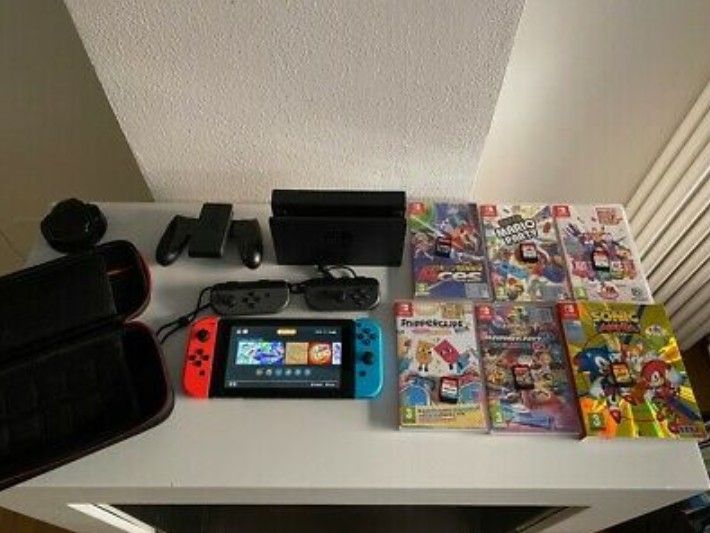 Nintendo switch 2019 console bundle with Games and Accessories.