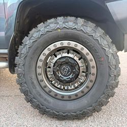 17x8.5 Black Rhino Wheels And Tires 295/70/17 Radar X MT