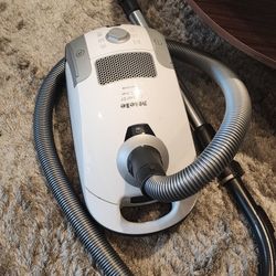 Miele C1 Vacuum 