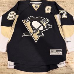 Sydney Crosby Penguins Officially Licensed Jersey - Reebok Brand, Size Youth S/M