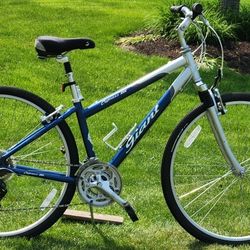 GIANT CYPRESS DX HYBRID BIKE - SMALL FRAME - SUSPENSION SEAT - FRONT SUSPENSION - TUNED