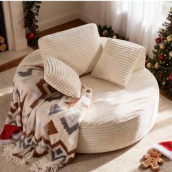 NEW Round Cuddle couch