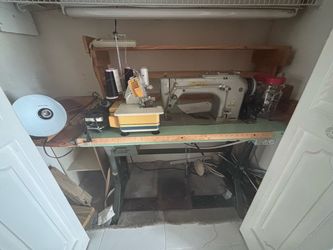 Durkopp Adler sewing machine
