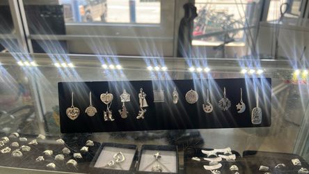 James Avery retired