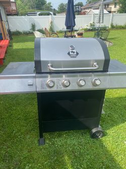 Gas grill