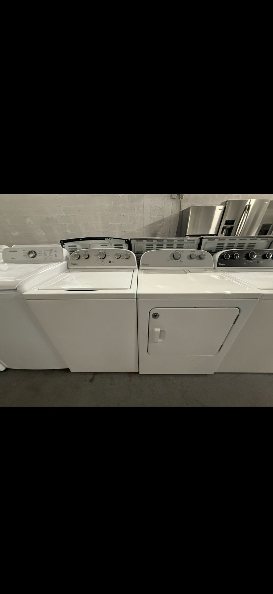 Whirlpool Washer And Dryer Set “27 ( Lavadora Y Secadora )