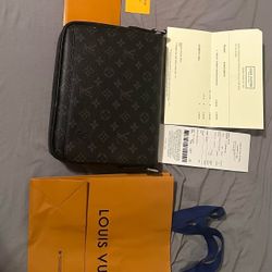 Lv messenger bag