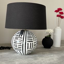 Statement Ceramic Table Lamp | Designer Style | Black & Cream | Everly Quinn