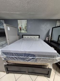 NEW QUEEN MEMORY FOAM MATTRESS 14"THICK
