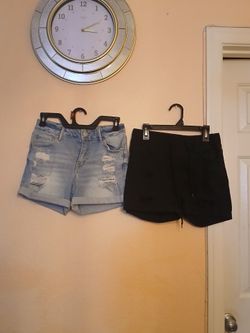 Girl dresses shorts 6-8 ages