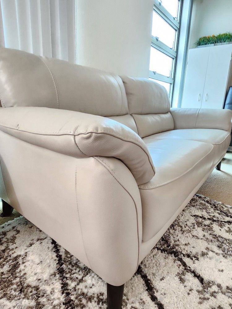 Leather Sofa (Inspiration Enzo Sofa - White)
