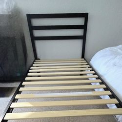 Black Metal Twin Frame