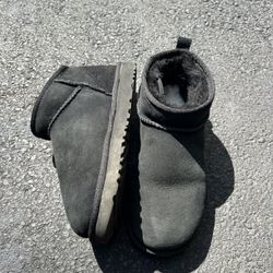Ultra Mini UGG’s