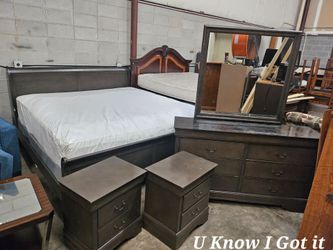 King Bedroom Set