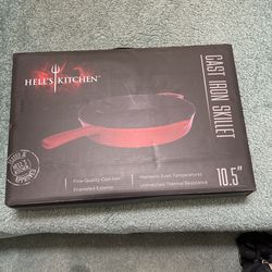 Hell’s Kitchen Cast Iron Skillet 10.5”