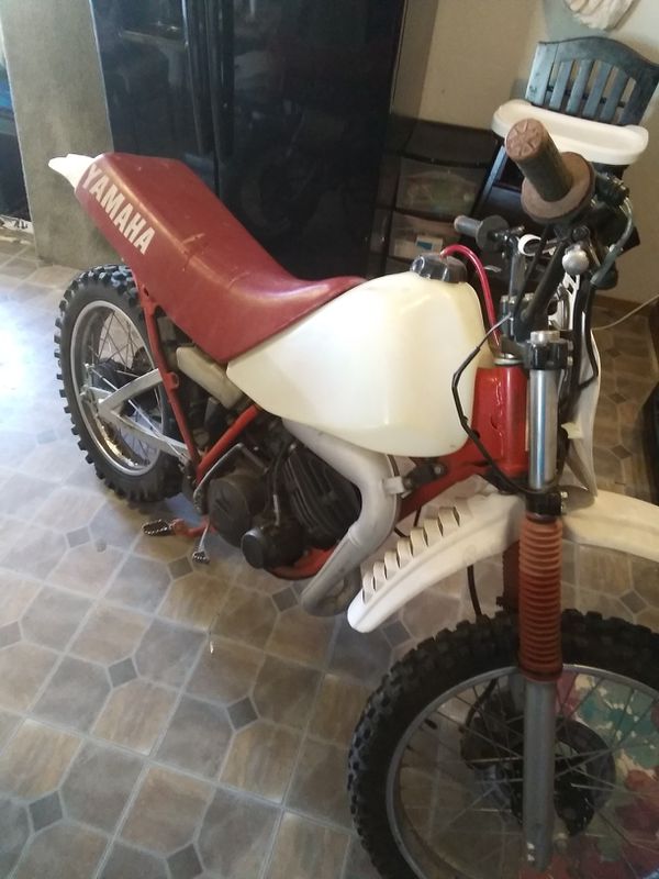 1991 Yamaha Dirt bike 180CC 2 stroke for Sale in Bernalillo, NM OfferUp