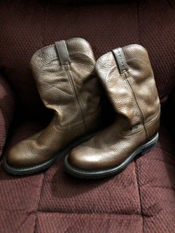 New Justin boots, men’s 8D