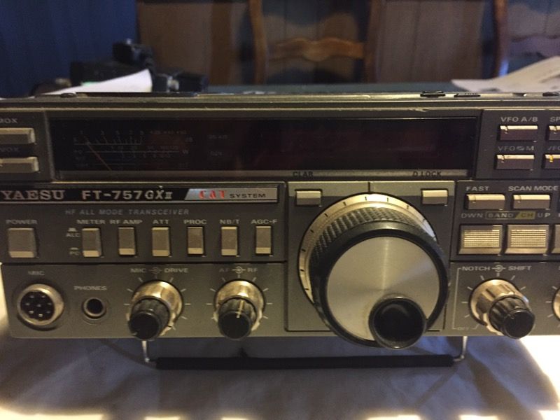Yaesu FT-757GX II Tranceiver HAM Radio