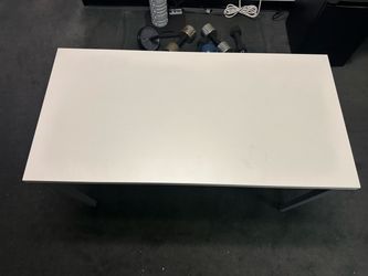 🏢 Herman Miller Premium Office Desks – 48” × 24” – $125 OBO Each! 🔥