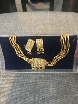 Gold Jewelry Set