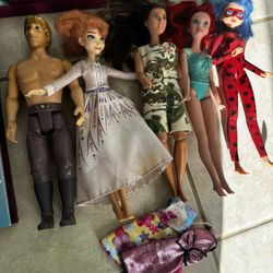 Elsa And Anna Pictures And Dolls 