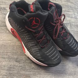Lightly worn Jordan’s 
