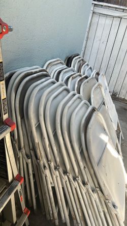 30 Chairs