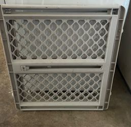 Baby gate