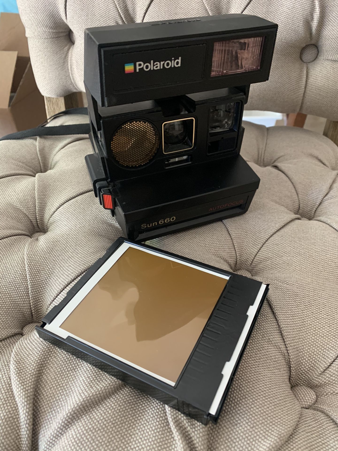 Polaroid Originals 600 Sun 660 Autofocus Instant Film Camera