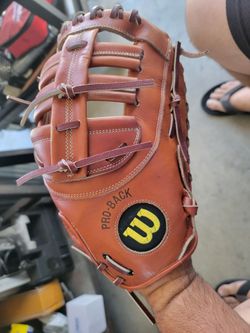 Wilson a2800 a2000 13 inch