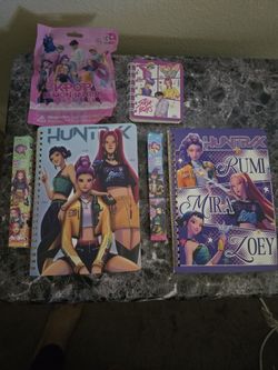 Kpop bundle..blind box, pens, stationery