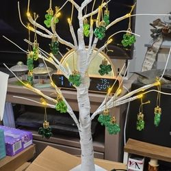 St. Patrick's Day Lightup Tree Decor