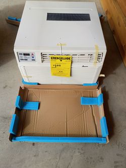 Amana wall orWindow Air Conditioner and heater 11600 BTU,new 220v