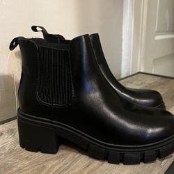 Chelsea Boots New With Tags 