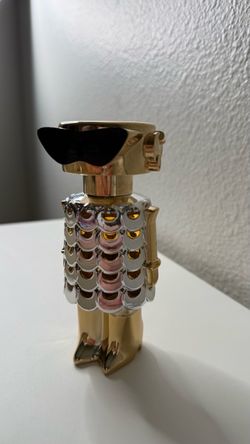 Paco Rabanne Fame Parfum Bottle
