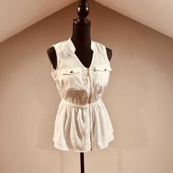 Like New XS NY&Co White & Rose Gold Blouse