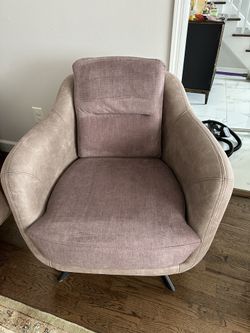 Single Accent Chair / Armchair – Clean, Comfortable & Modern