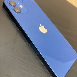 iPhone 12 64 GB UNLOCKED For Any Carrier/ Liberado De Compania 