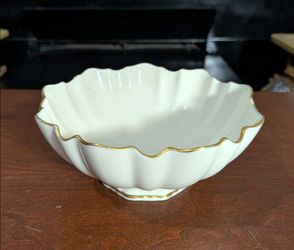 6" Vintage Lenox Symphony candy dish with scalloped gold trim rim