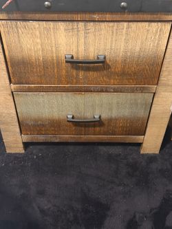 Bedside dresser