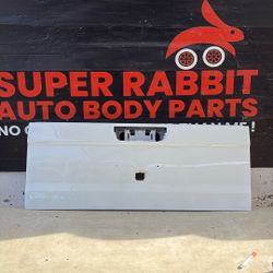 2020 Gladiator Tailgate Shell OEM 2025