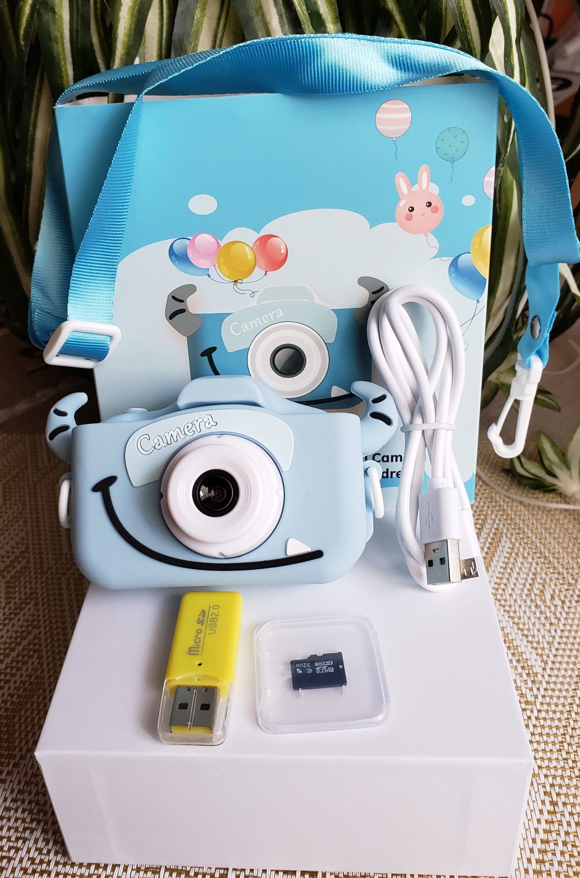 HD Child Digital Video Rechargeable Cameras Toys with Soft Silicone..