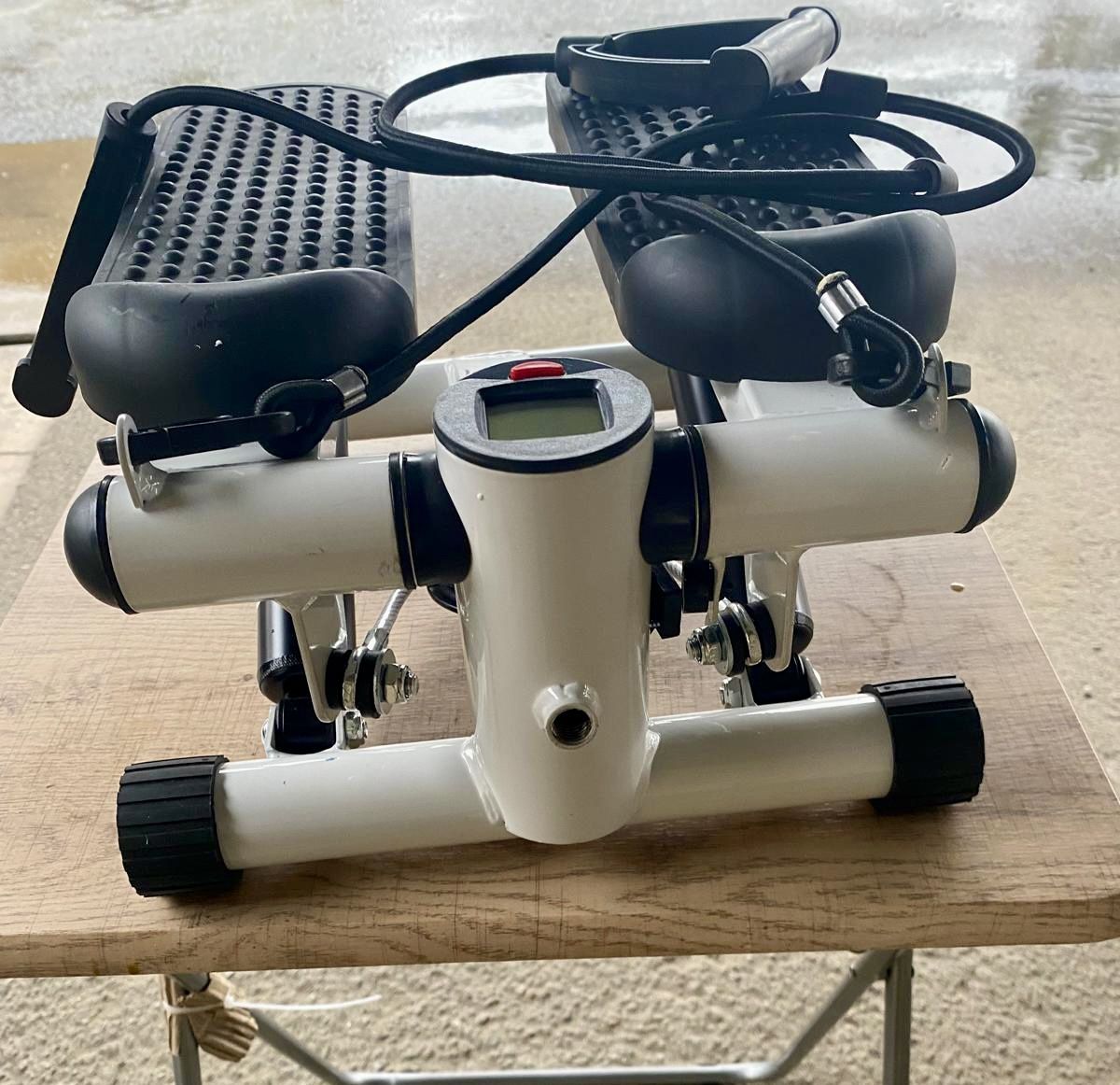 Exercise Stepper With Resistance Bands