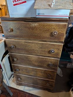 Vintage 5-Drawer Wood Dresser / Chest of Drawers DIY Refinishing Project
