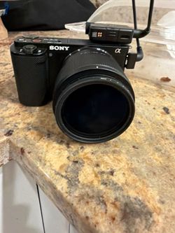 Sony zve10 with a viltrox lens