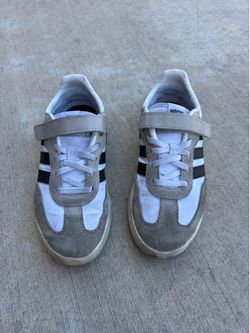 Adidas Sambas