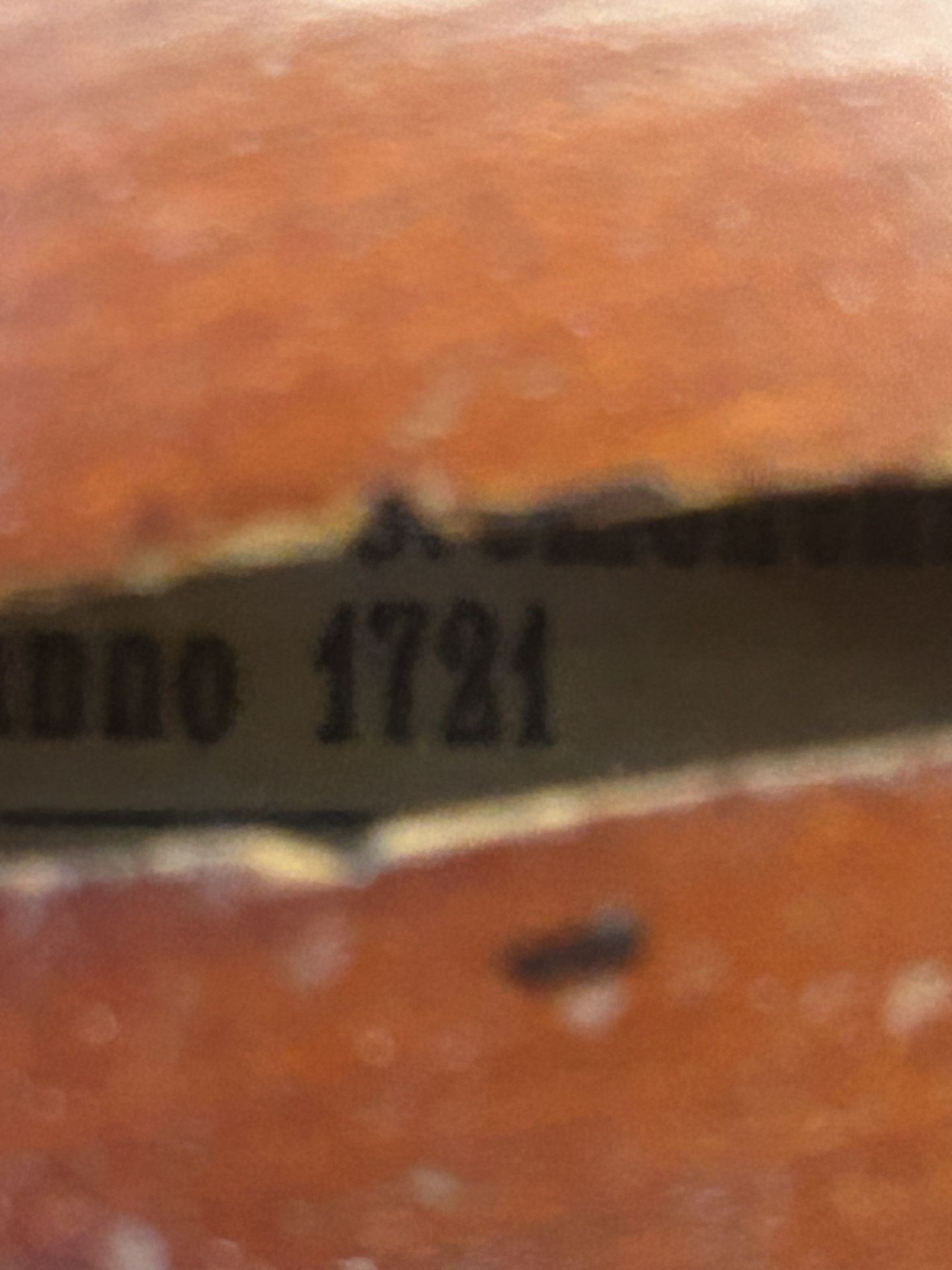 BROKEN VIOLIN