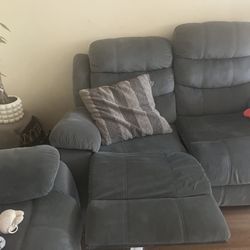 Reclining Sofas 