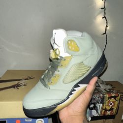 Jordan Retro 5 Jade Horizon (size 10)