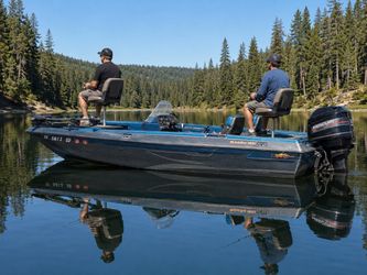 ASTRO QUICKFIRE 18SC BASS BOAT – MERCURY XR4 150 – TRAILER – NEEDS TO GO